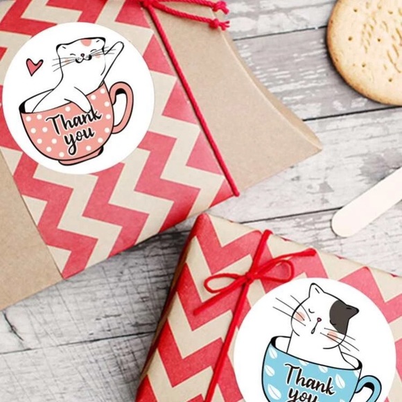 Restock!! 4.9 ⭐️ 500 pcs Cartoon Cat Stickers - Picture 4 of 4